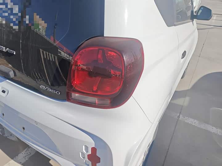 Фото 8 - Roewe Clever