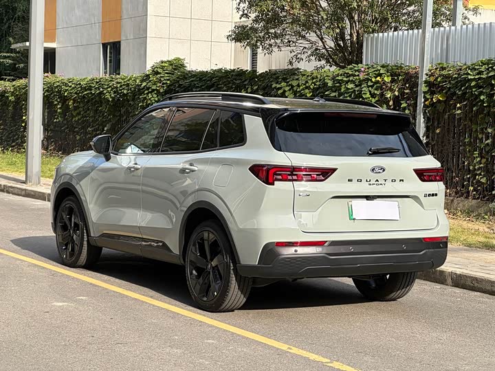 Фото 8 - Ford Equator Sport Hybrid