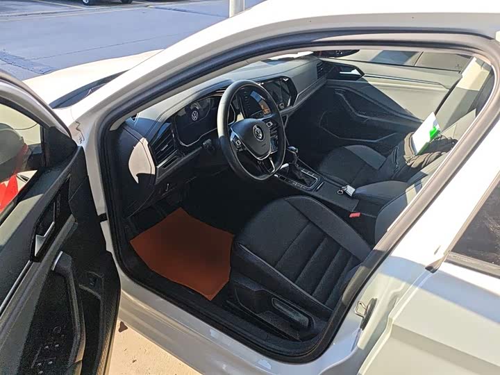 Фото 16 - Volkswagen Sagitar L