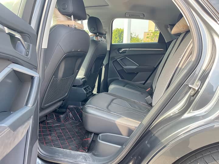 Фото 6 - Audi Q3 Sportback