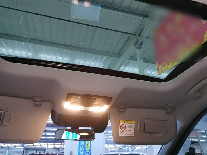 Фото 18 - Nissan X-Trail