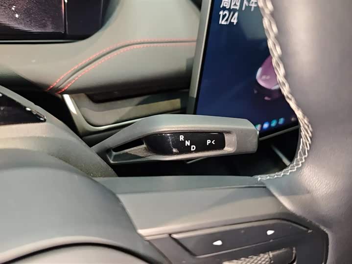 Фото 16 - Xiaomi SU7