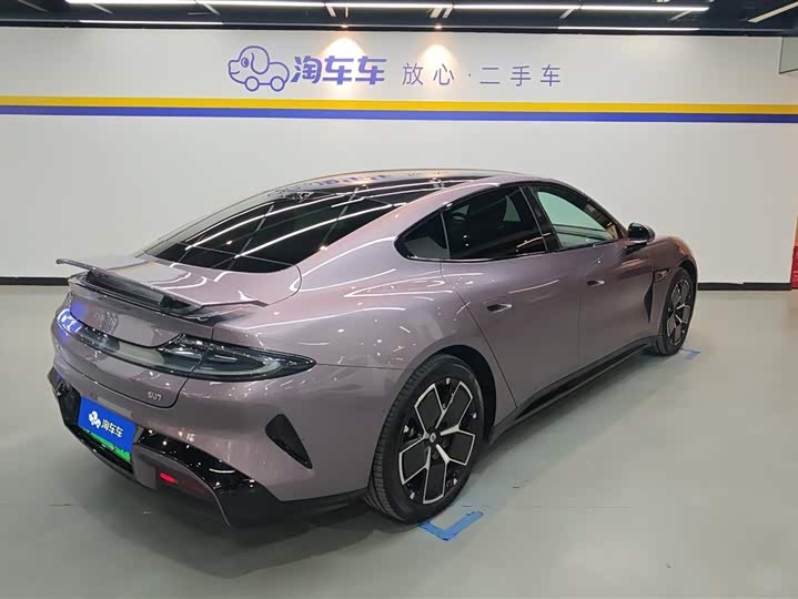 Фото 3 - Xiaomi SU7