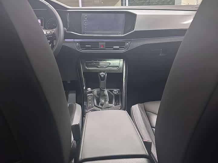 Фото 12 - Volkswagen Tayron