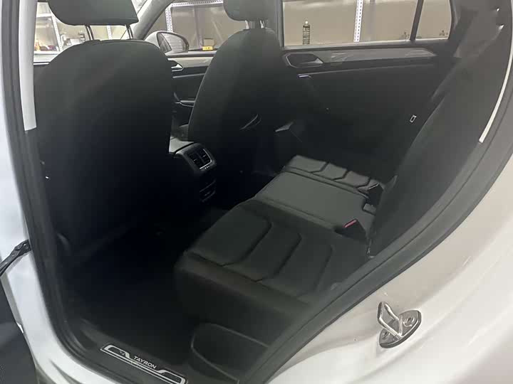 Фото 9 - Volkswagen Tayron