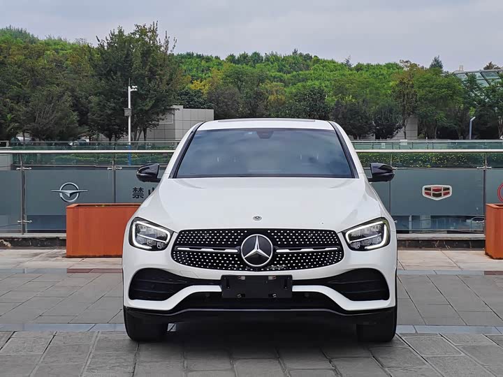Фото 2 - Mercedes-Benz GLC-Class Coupe