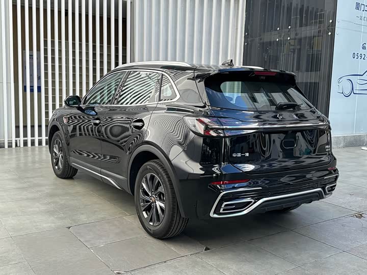 Фото 14 - Hongqi HS5