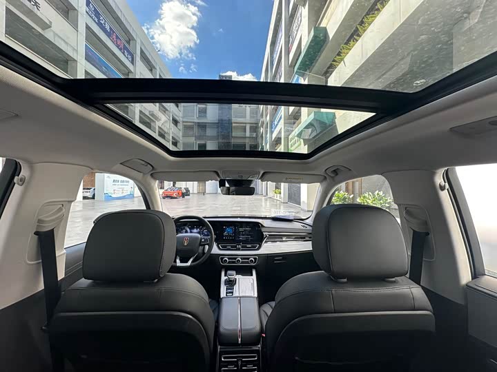 Фото 8 - Hongqi HS5