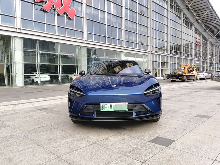 Фото 2 - Xiaomi YU7