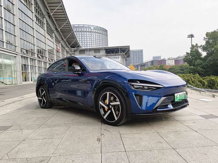 Фото 3 - Xiaomi YU7