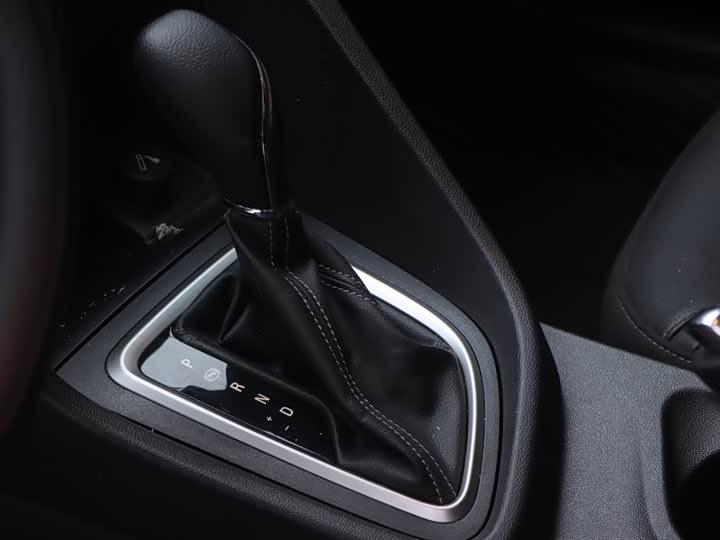 Фото 13 - Buick Excelle GT