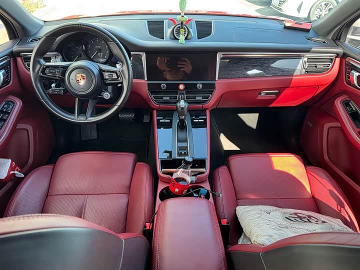 Фото 11 - Porsche Macan