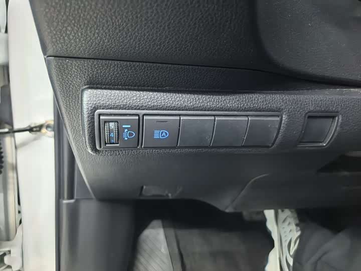 Фото 16 - Toyota Levin