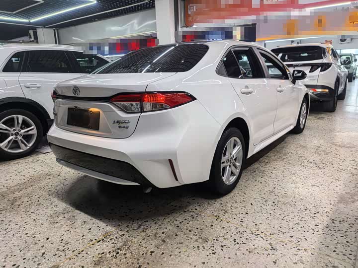 Фото 4 - Toyota Levin