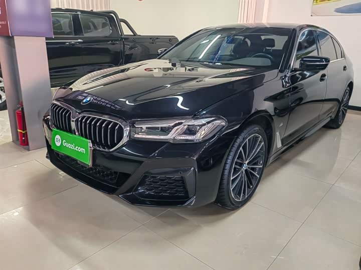 Фото 2 - BMW 5 Series