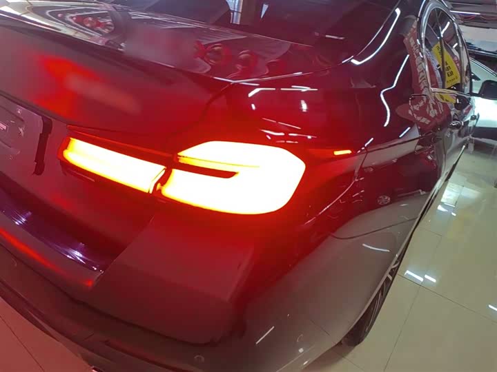 Фото 8 - BMW 5 Series