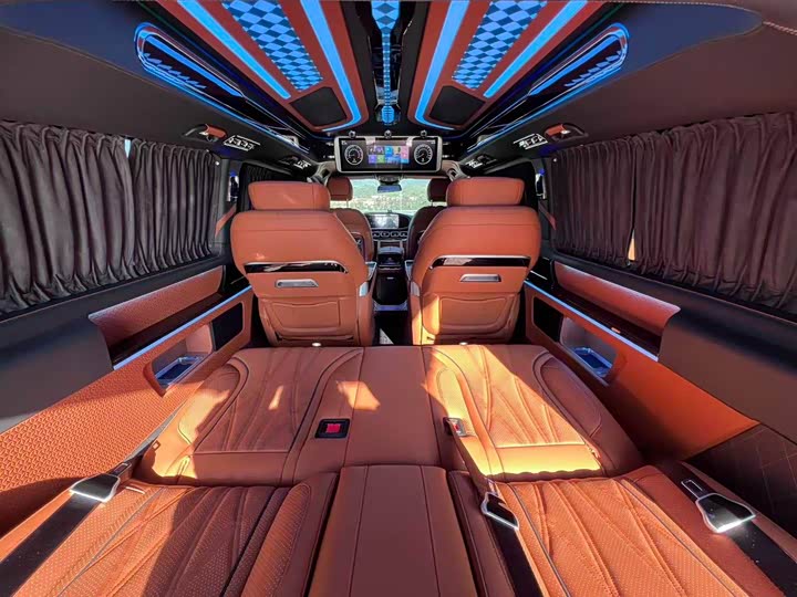 Фото 8 - Mercedes-Benz Vito