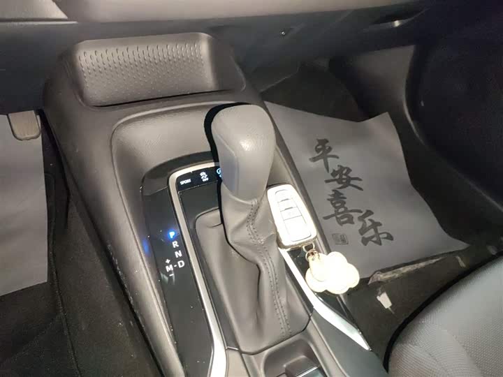 Фото 14 - Toyota Levin