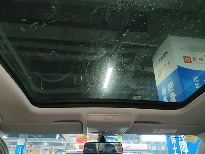 Фото 18 - Volkswagen Tiguan L Pro