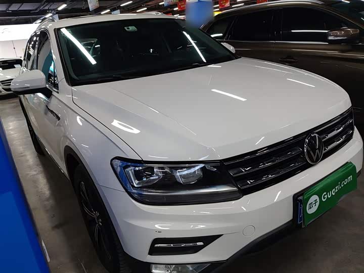 Фото 4 - Volkswagen Tiguan L Pro