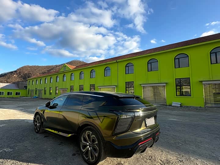 Фото 10 - HiPhi X