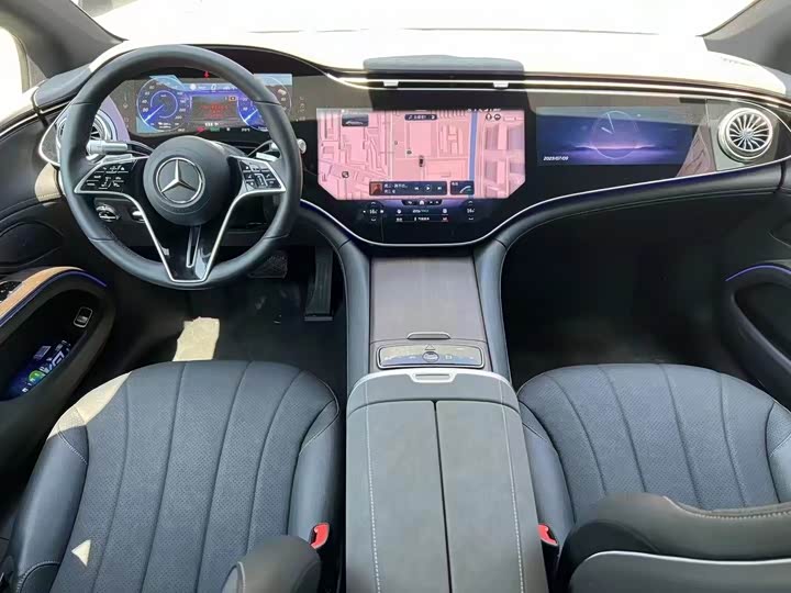 Фото 5 - Mercedes-Benz EQS