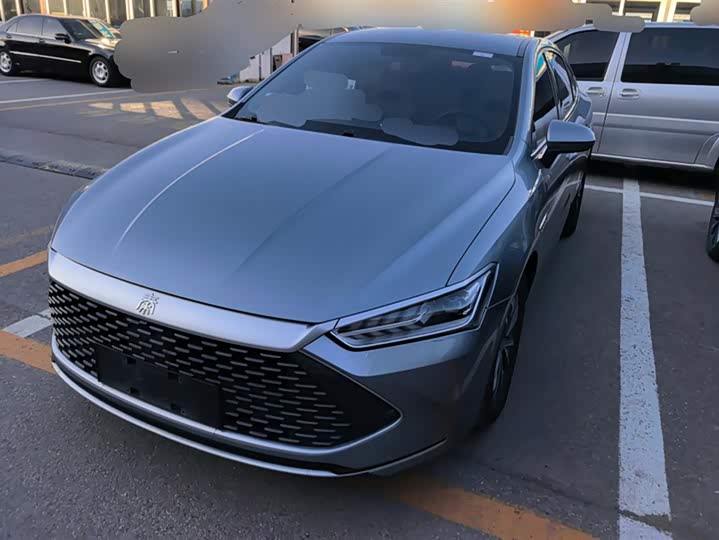 Фото 1 - BYD Qin Plus