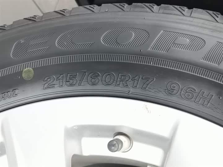 Фото 24 - Toyota Corolla Cross