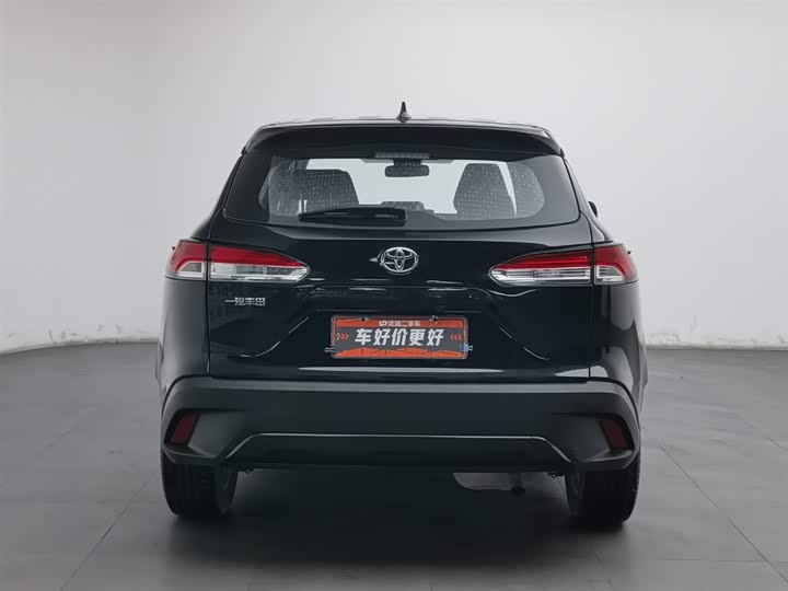 Фото 4 - Toyota Corolla Cross