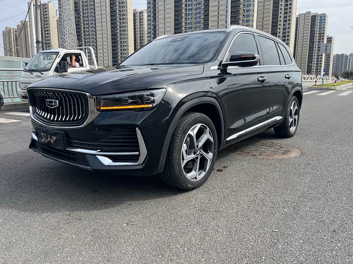 Фото 1 - Geely Monjaro