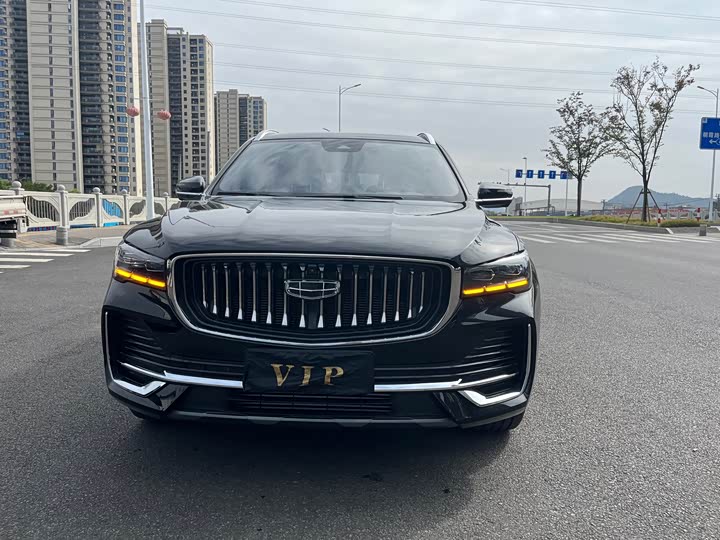 Фото 2 - Geely Monjaro