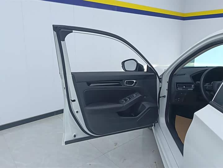 Фото 7 - Honda Civic