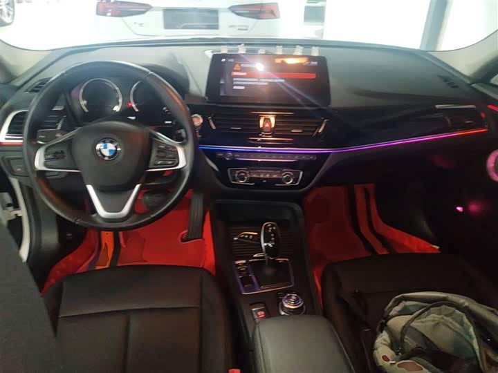 Фото 10 - BMW 1 Series