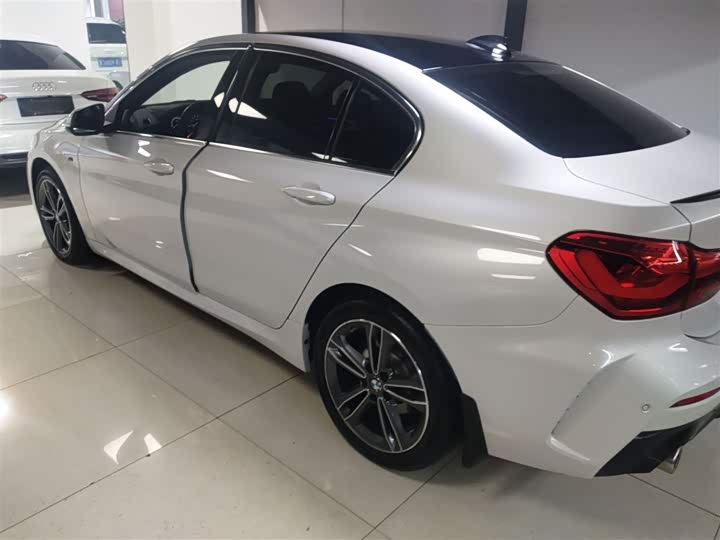 Фото 5 - BMW 1 Series