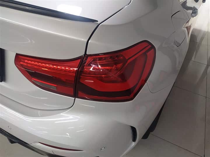 Фото 8 - BMW 1 Series