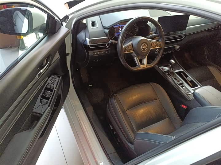 Фото 16 - Nissan Teana