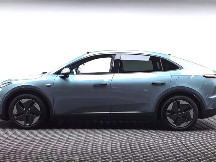 Фото 4 - Nio Onvo L60