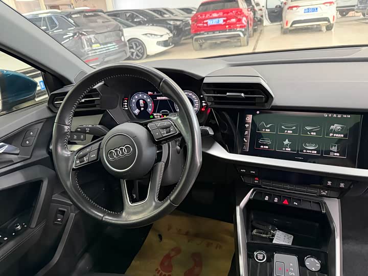 Фото 18 - Audi A3