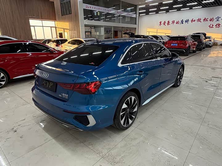 Фото 5 - Audi A3