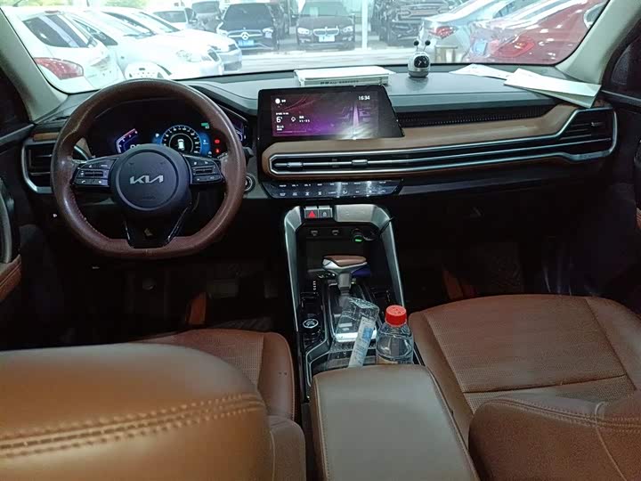 Фото 10 - Kia Sportage GT-line