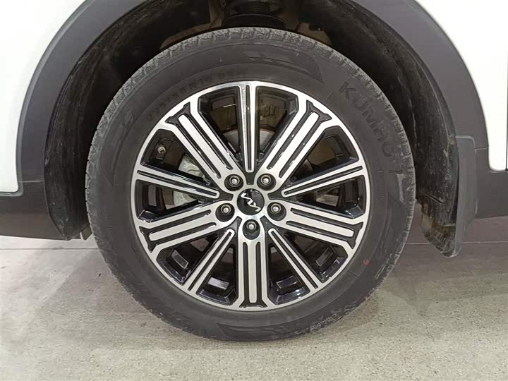 Фото 23 - Kia Sportage GT-line