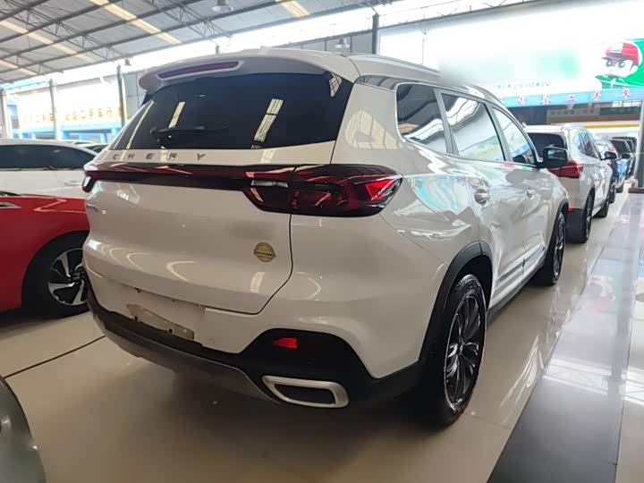 Фото 7 - Chery Tiggo 8