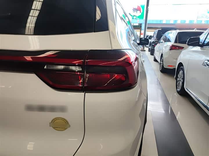 Фото 8 - Chery Tiggo 8