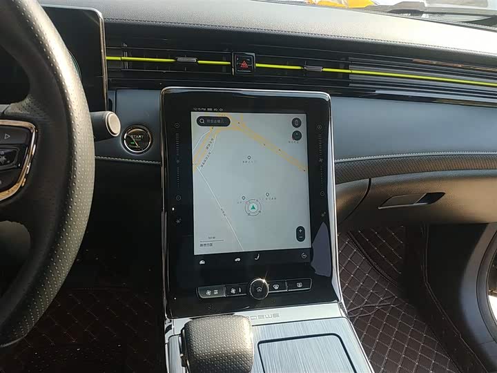 Фото 13 - Roewe RX5 Hybrid