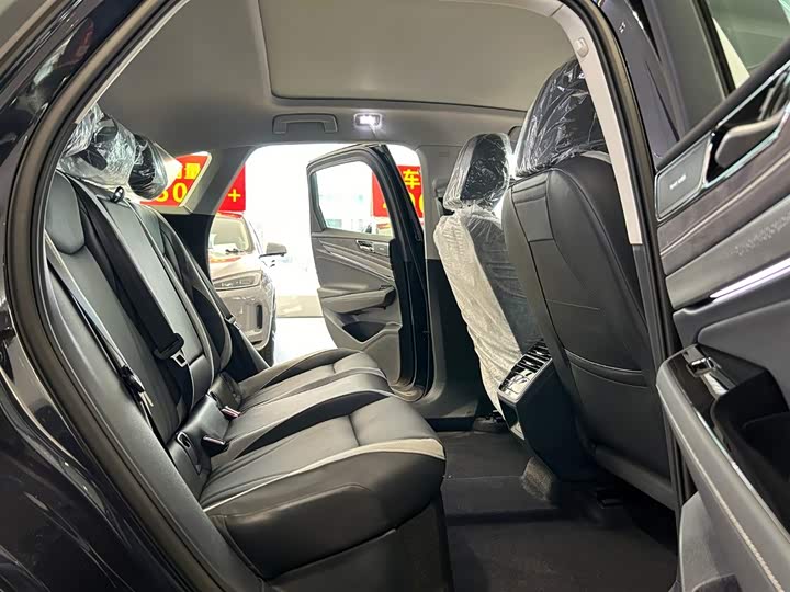 Фото 10 - Volkswagen ID.7 Vizzion