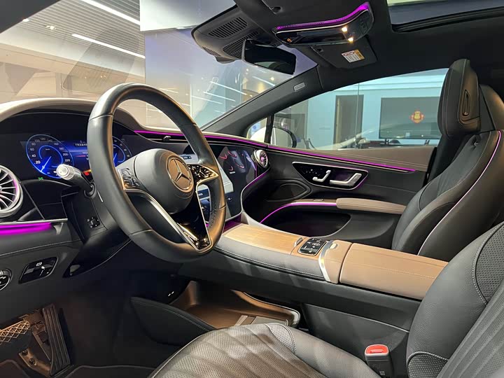 Фото 8 - Mercedes-Benz EQS