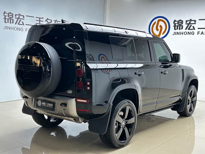 Фото 24 - Land Rover Defender