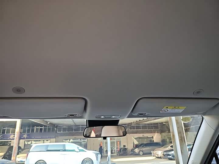 Фото 18 - BYD Yuan Up