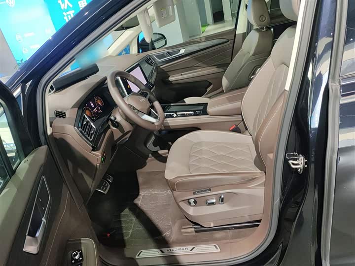 Фото 15 - Volkswagen Viloran