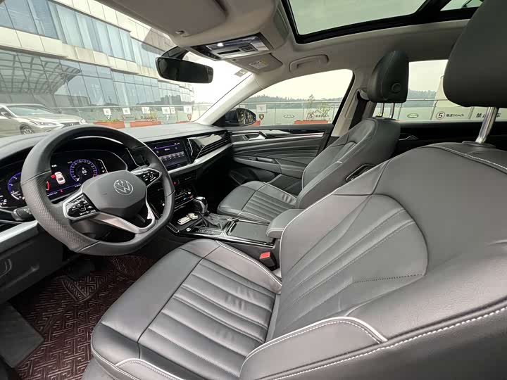 Фото 4 - Volkswagen Passat